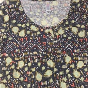 NWT XS LuLaRoe Classic T